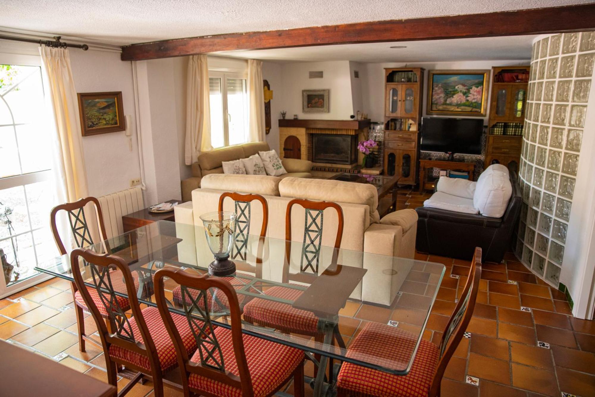 Casa Armonia Villa เซเนส เด ลาเบกา ภายนอก รูปภาพ